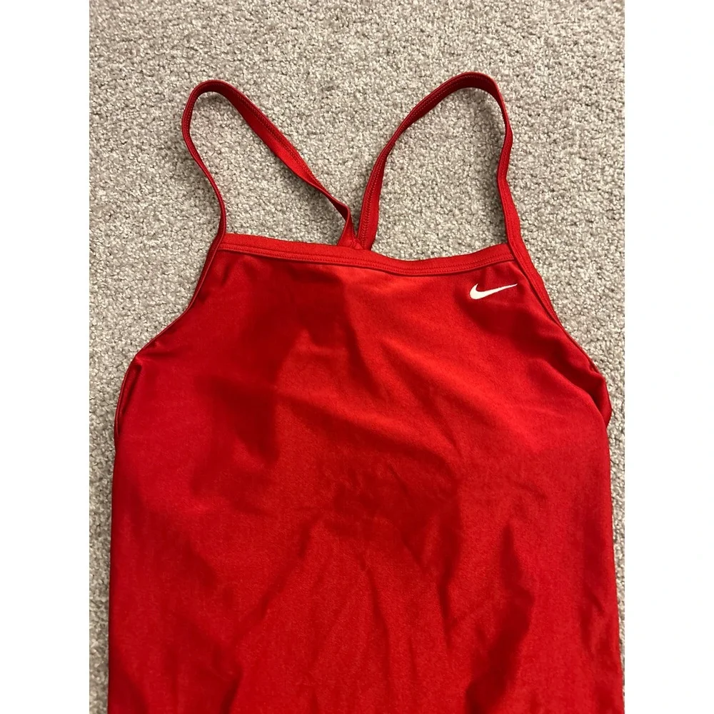Nike One Piece Swimsuit Womens 14 Red Excellent Crossback Performance Training